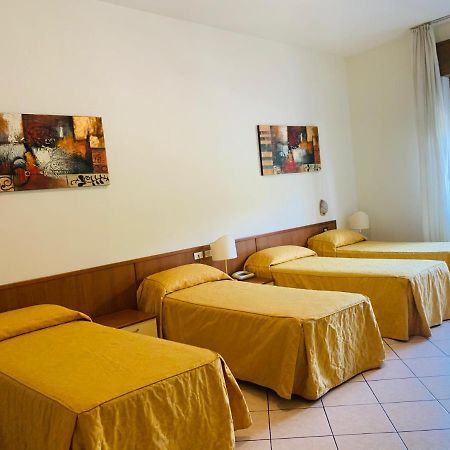 Hotel San Siro Fiera Milaan Buitenkant foto