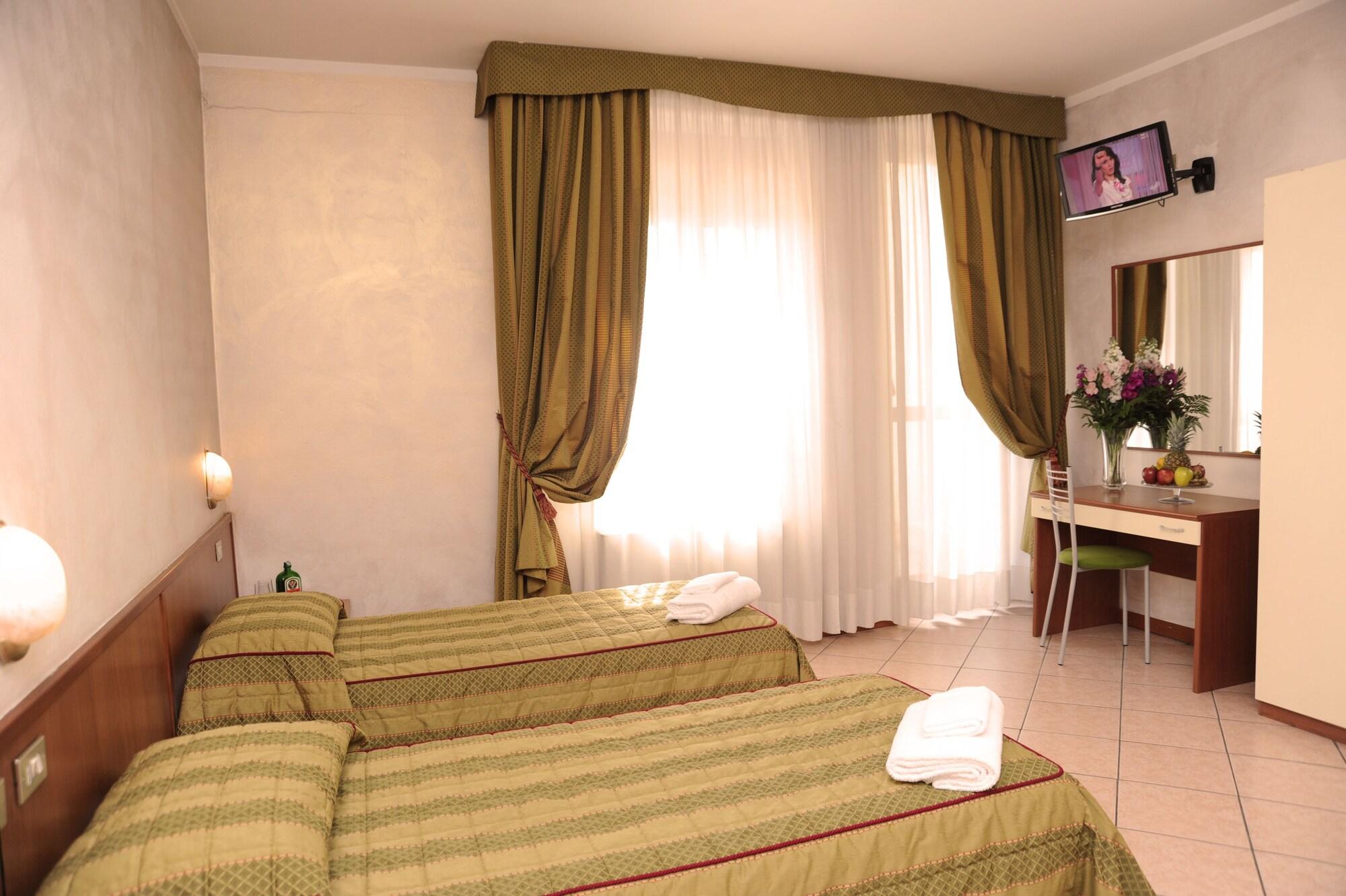 Hotel San Siro Fiera Milaan Buitenkant foto